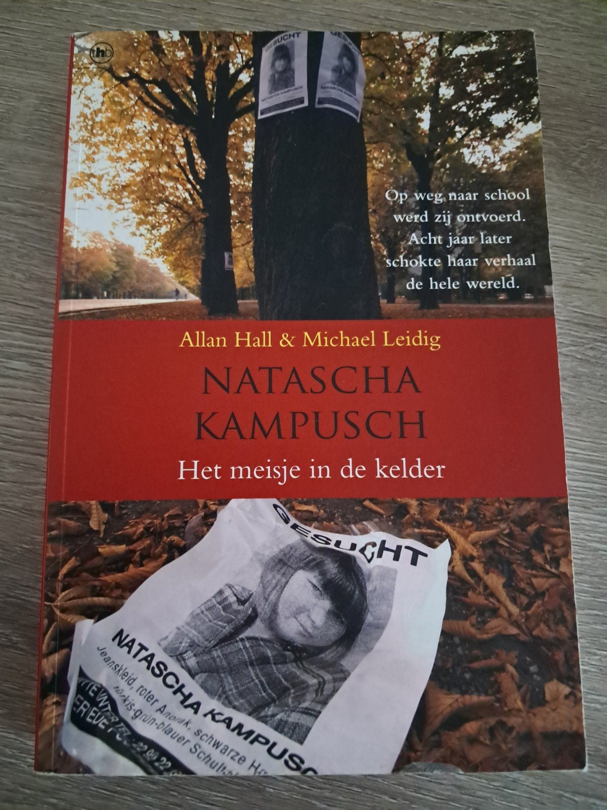 X8 A. Hall - Natascha Kampusch, Boeken, Overige Boeken, Zo goed als nieuw, Ophalen of Verzenden