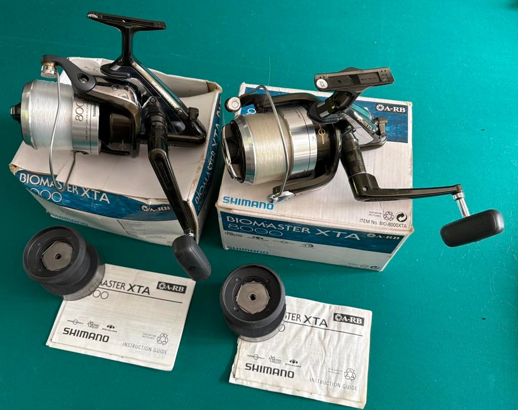 Twee fraaie Biomaster XTA bigpit molens van Shimano, Ophalen of Verzenden, Zo goed als nieuw, Molen