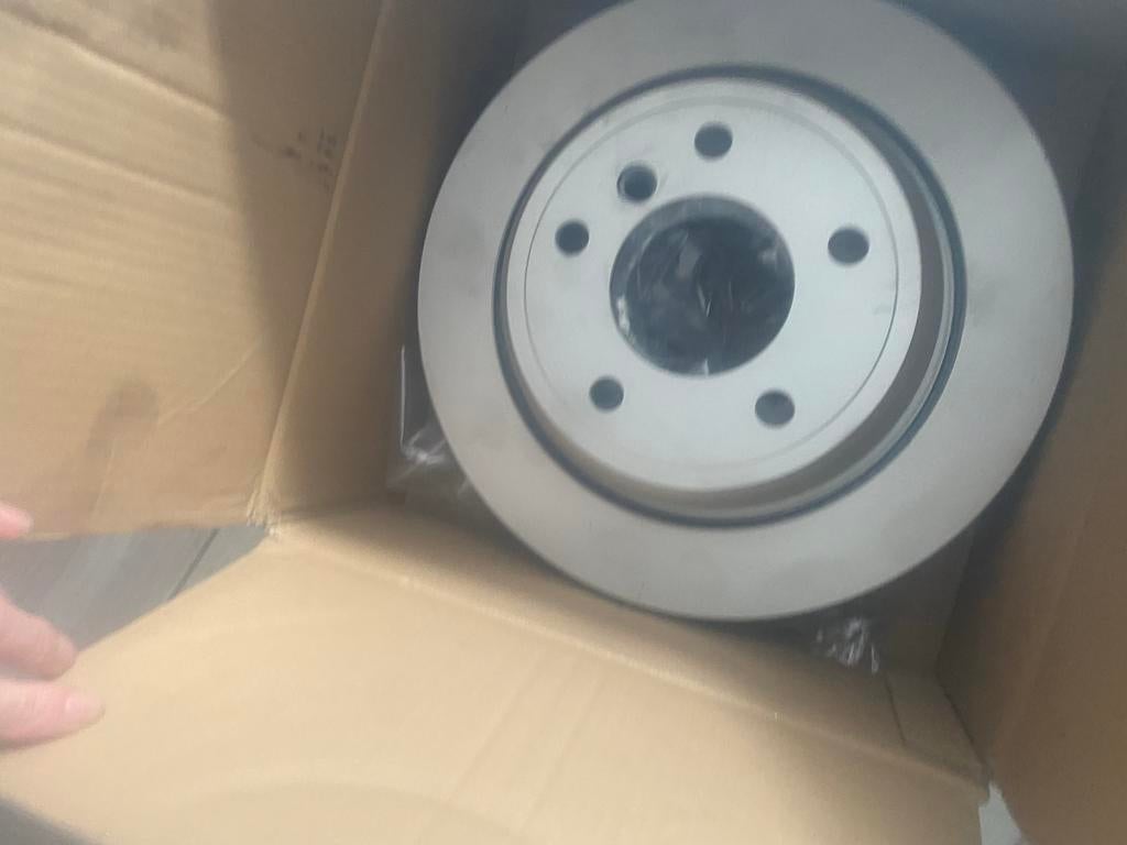Nieuwe Bosch Remschijf bmw e39 sedan 1999, Ophalen of Verzenden, Nieuw, Universele onderdelen
