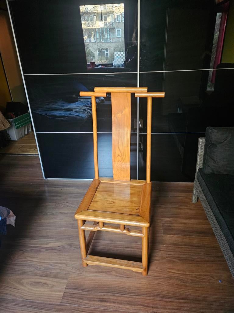 Massief houten Chinese stoel - Handgemaakt, Huis en Inrichting, Stoelen, Bruin, Ophalen of Verzenden, Zo goed als nieuw, Chinees, Aziatisch, Klassiek