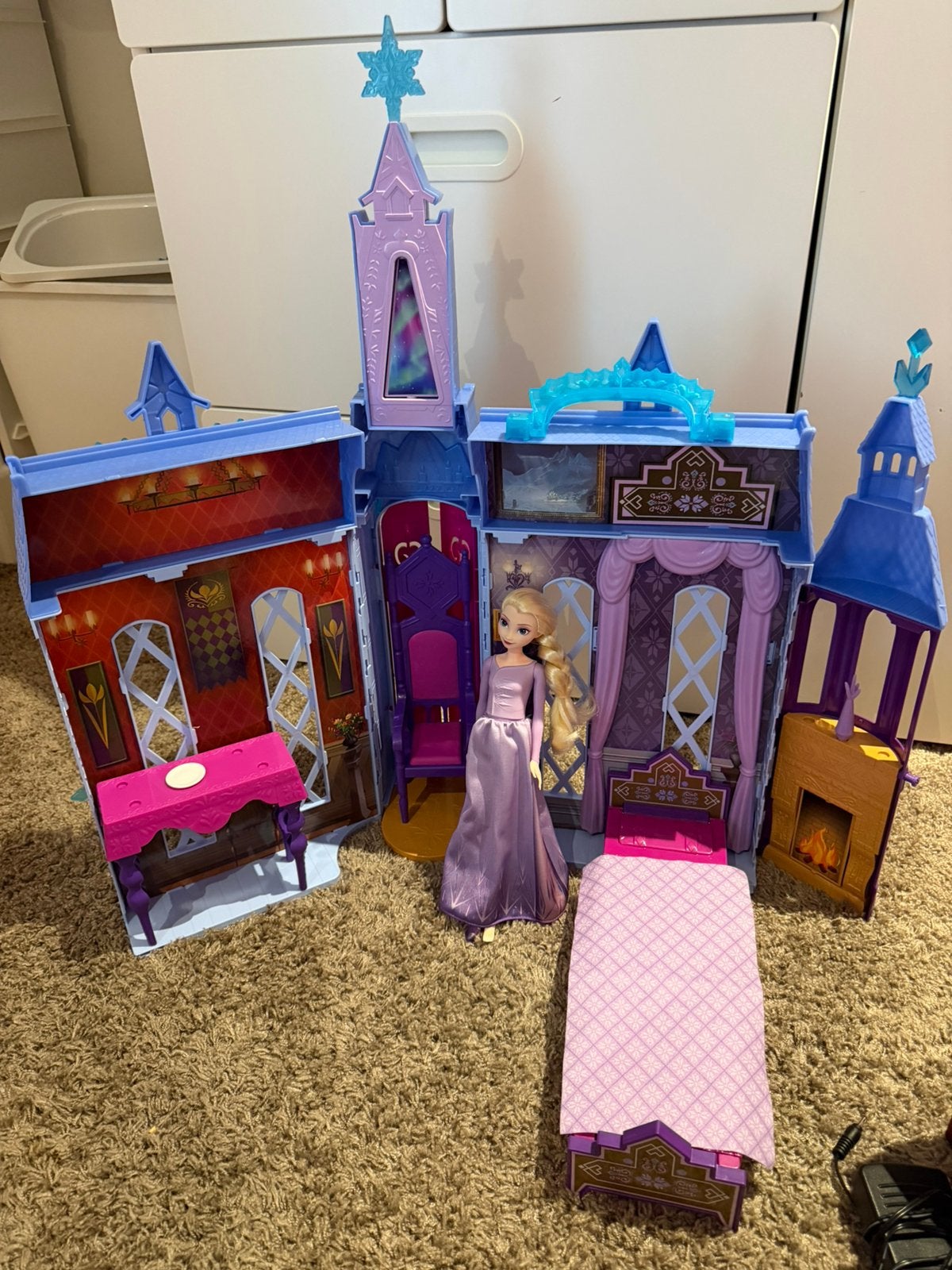 Huis frozen, Ophalen, Zo goed als nieuw, Poppenhuis
