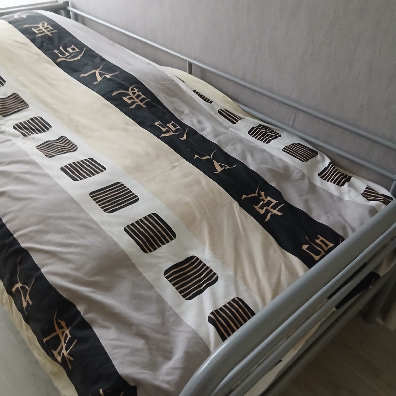 Eenpersoonsbed, Ophalen, 180 cm of meer, 85 tot 100 cm