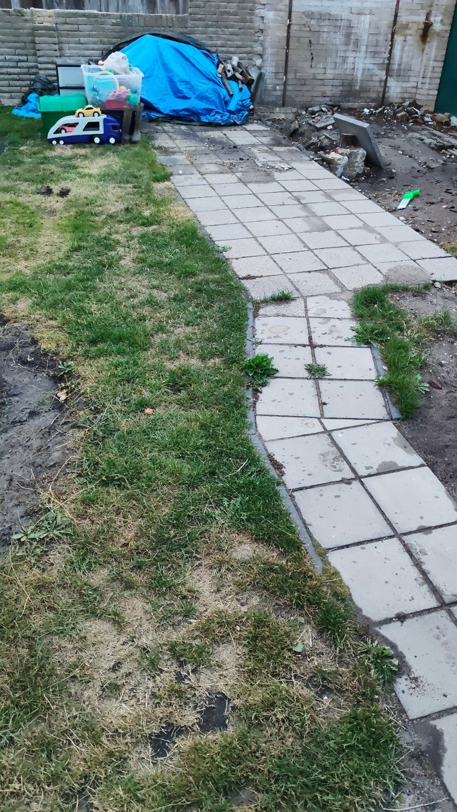 Gratis stoeptegels af te halen, Tuin en Terras, Ophalen, Gebruikt, Beton, Terrastegels