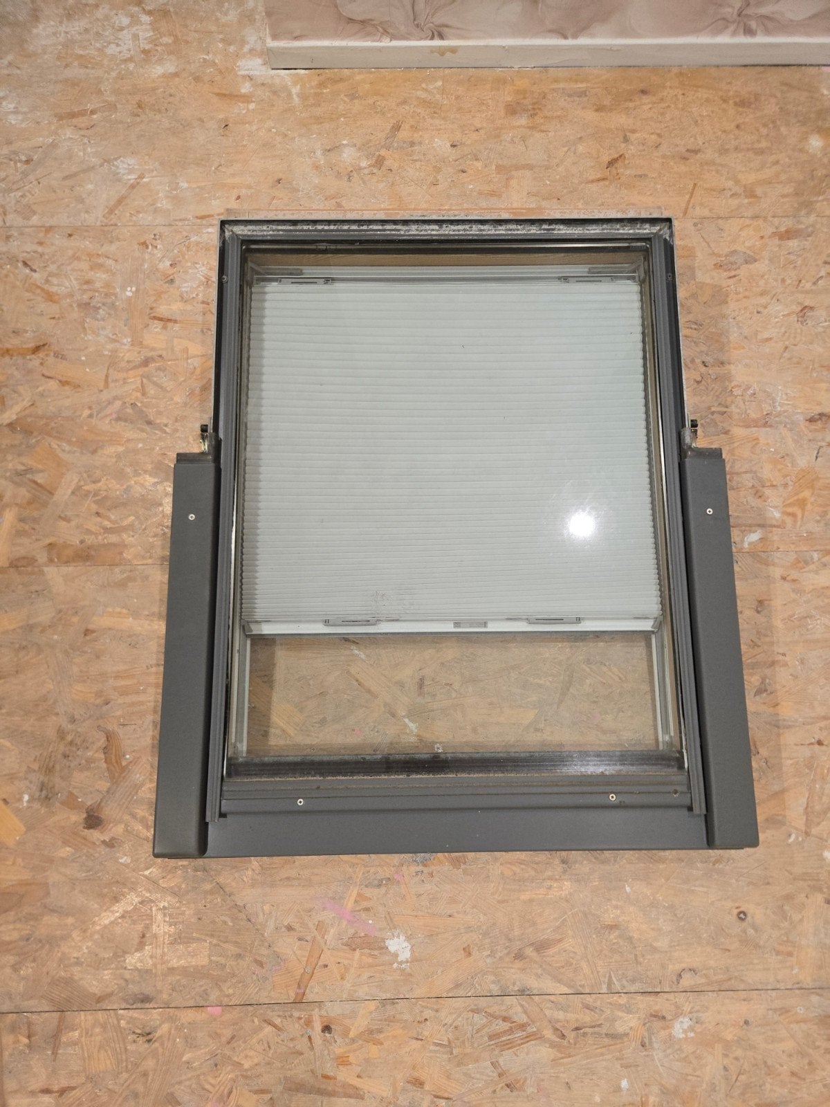 Velux Dakraam GGL M04 3069 met Plissé Gordijn, Gebruikt, Minder dan 80 cm, 80 tot 120 cm, Ophalen of Verzenden