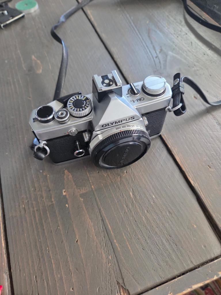 Olympus OM-1 & OM-2 complete analoge cameraset + Zuiko lenze, Ophalen, Spiegelreflex, Olympus