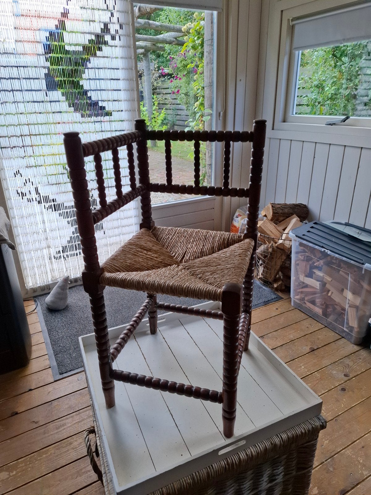 Vintage houten stoel met biezen zitting, Ophalen