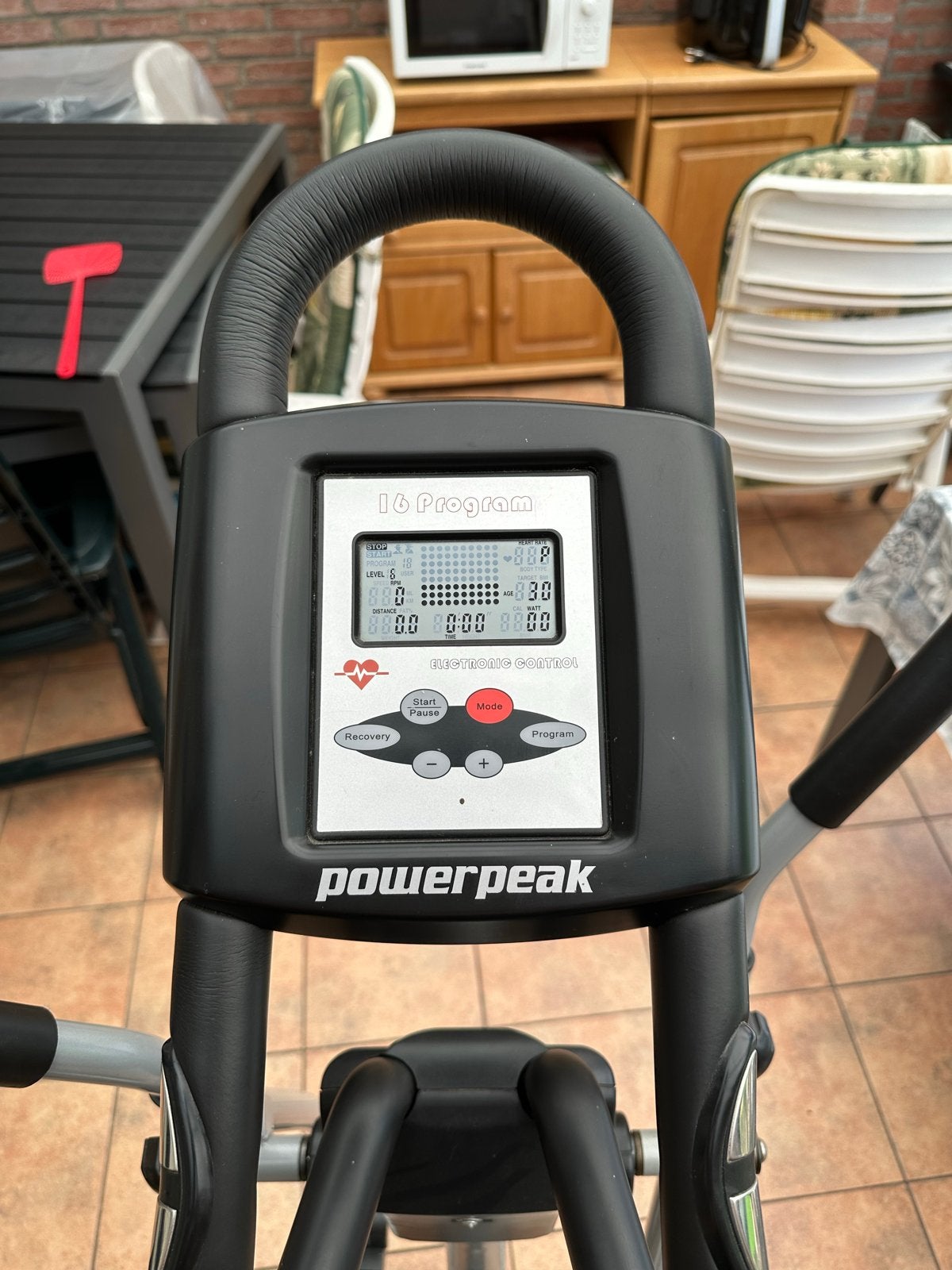 Powerpeak Crosstrainer - Lichte lakschade, Sport en Fitness, Ophalen, Gebruikt, Armen, Crosstrainer