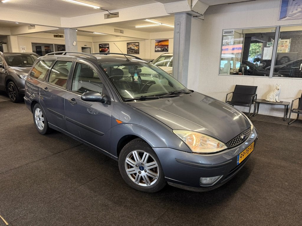 Ford FOCUS Wagon 1.6-16V Camera*AIRCO*Leder*velgen, Auto's, 1596 cc, Gebruikt, 4 cilinders, 49 €/maand