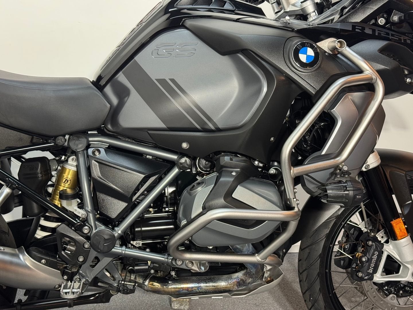 BMW R 1250 GS ADVENTURE (bj 2021), Motoren, 2 cilinders, 1254 cc, Bedrijf, Onbekend