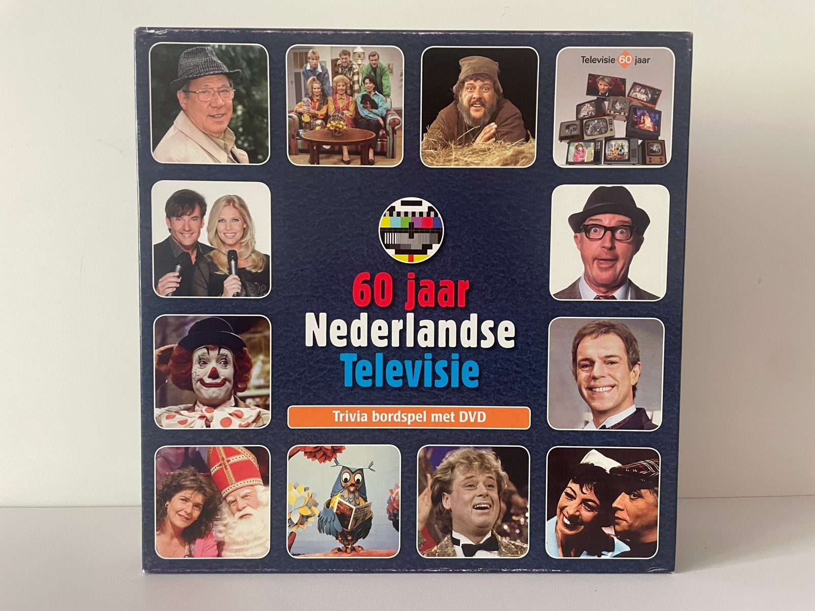 ZGAN 60 jaar Nederlandse Televisie Trivia DVD 100% compleet!, Een of twee spelers, Ophalen of Verzenden, Zo goed als nieuw, King
