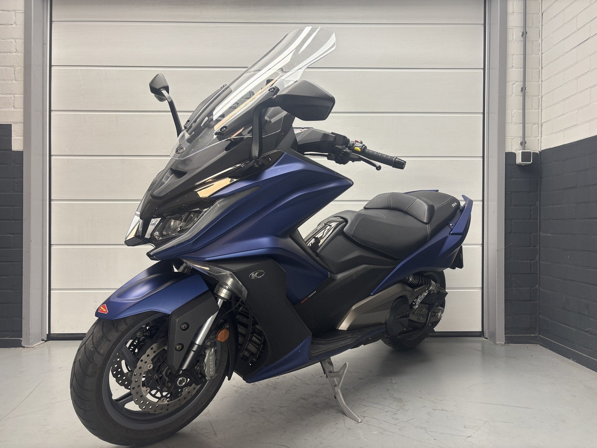 Kymco AK 550 (bj 2022), Scooter, Kymco, Bedrijf, Einsteinstraat 90-92
1446 VG  PURMEREND