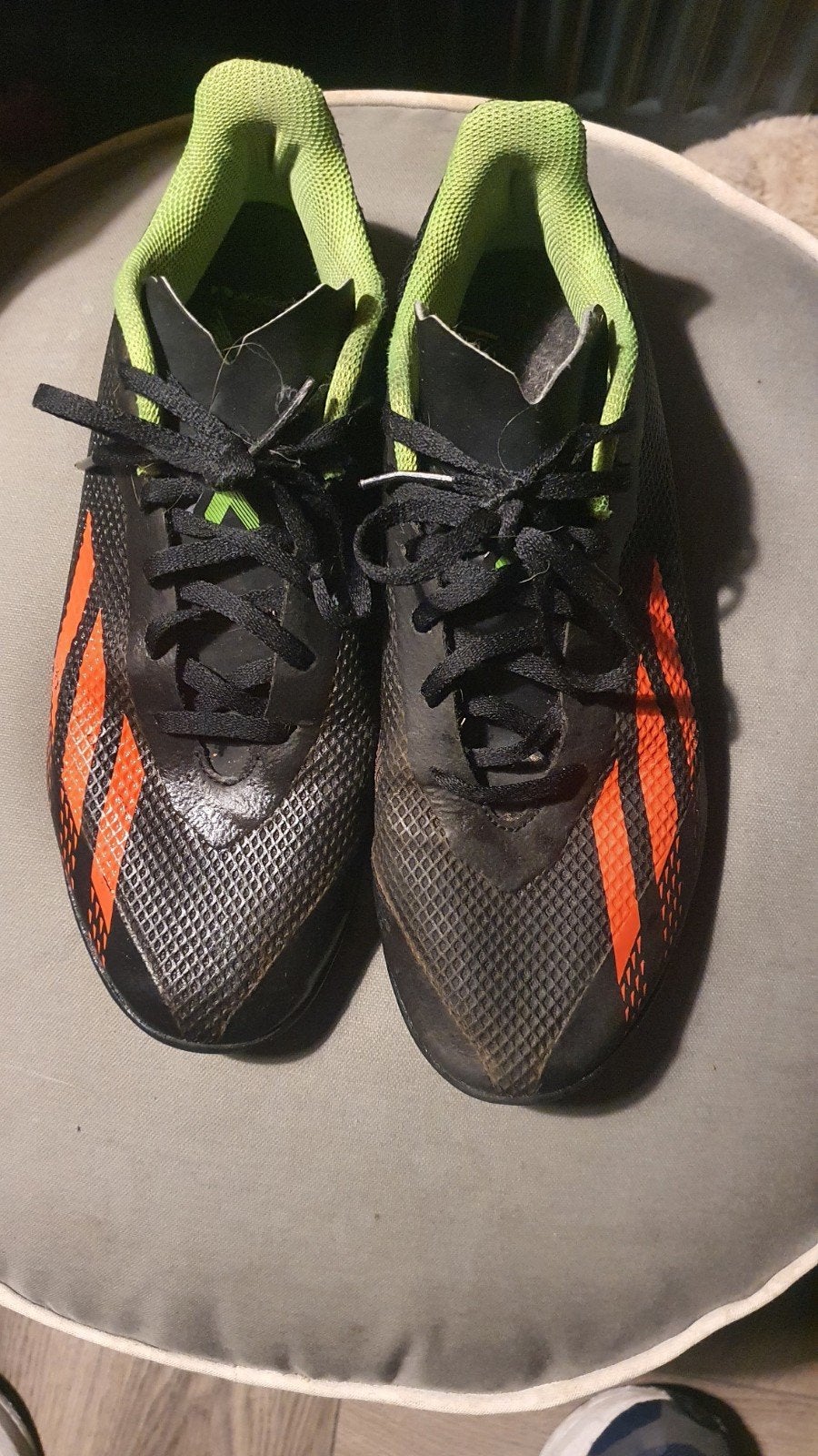 Zaalvoetbal Shoenen ADİDAS, Sport en Fitness, Schoenen, Zo goed als nieuw, Maat M, Ophalen of Verzenden