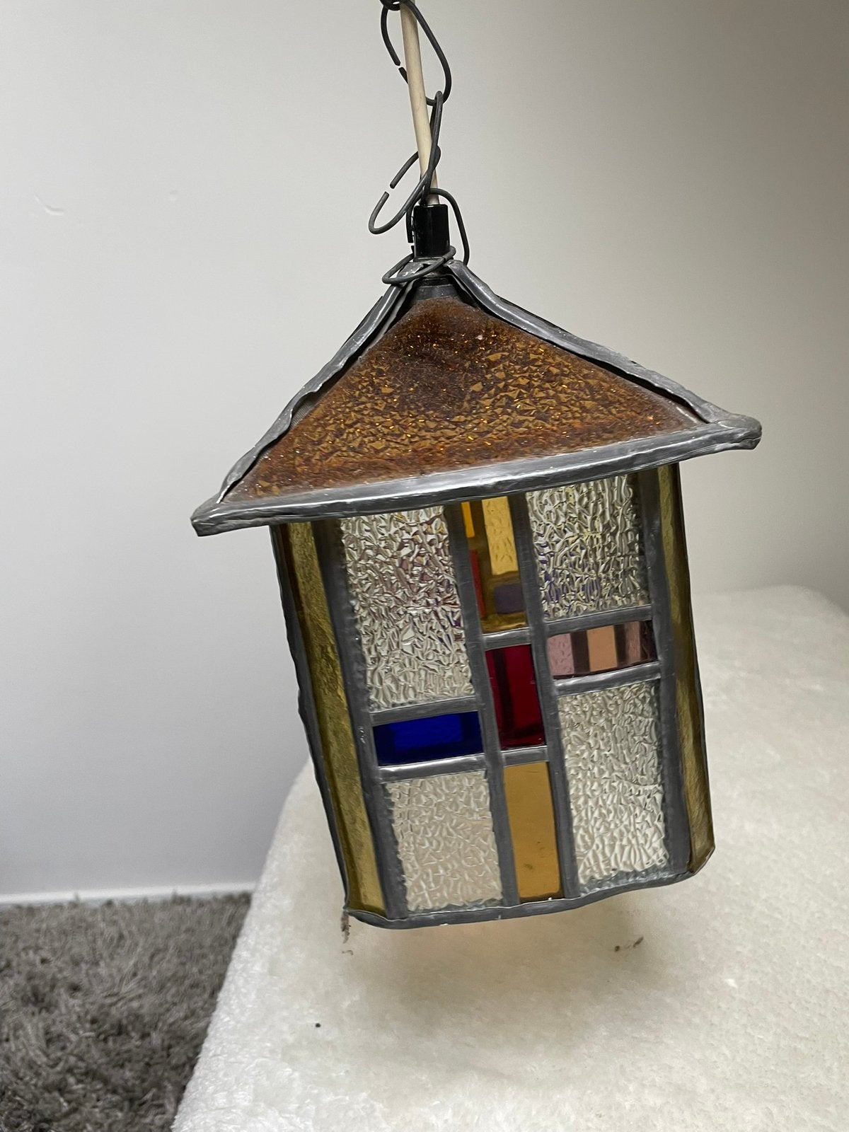 Glas in lood lamp, Ophalen