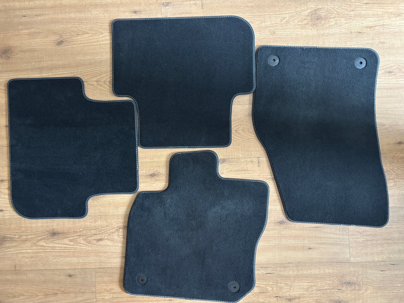 Originele VW Tiguan 3 automatten – Nieuw, Ophalen of Verzenden, Nieuw