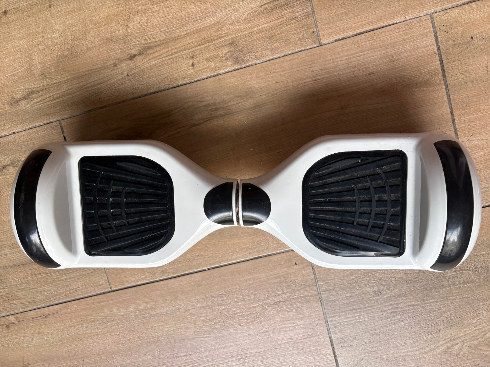 Wit hoverboard zeer netjes, Fietsen en Brommers, Steps, Ophalen of Verzenden, Zo goed als nieuw, Gewone step