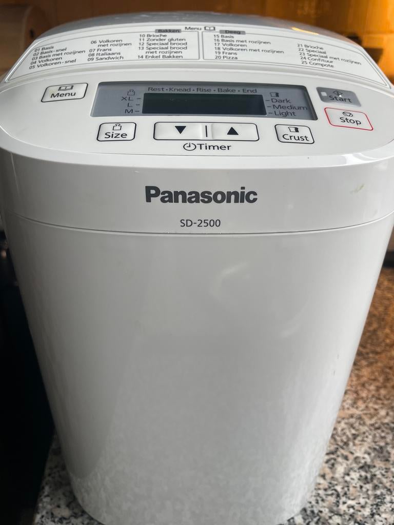 Panasonic SD-2500 Broodbakmachine - Zo goed als nieuw, Witgoed en Apparatuur, Broodbakmachines, Meer dan 10 programma's, 800 tot 1200 gram deeg