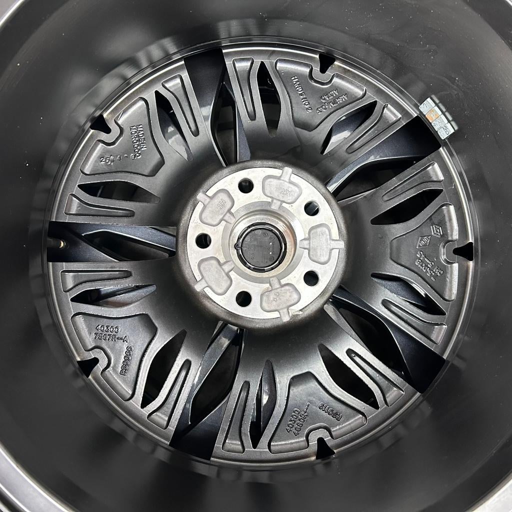 18 inch originele velgen + all season banden Renault Austral, 18 inch, Banden en Velgen, Nieuw, Ophalen of Verzenden
