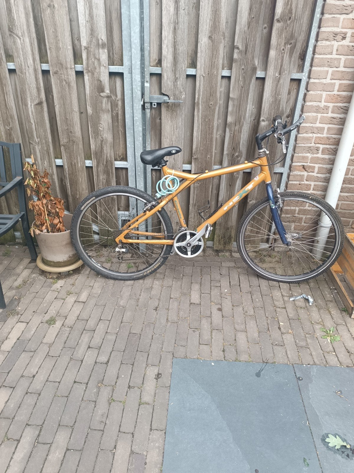 Stevige crossfiets, ideaal voor avontuurlijke ritten, 24 inch of meer, Gebruikt, Velgrem, V-brakes