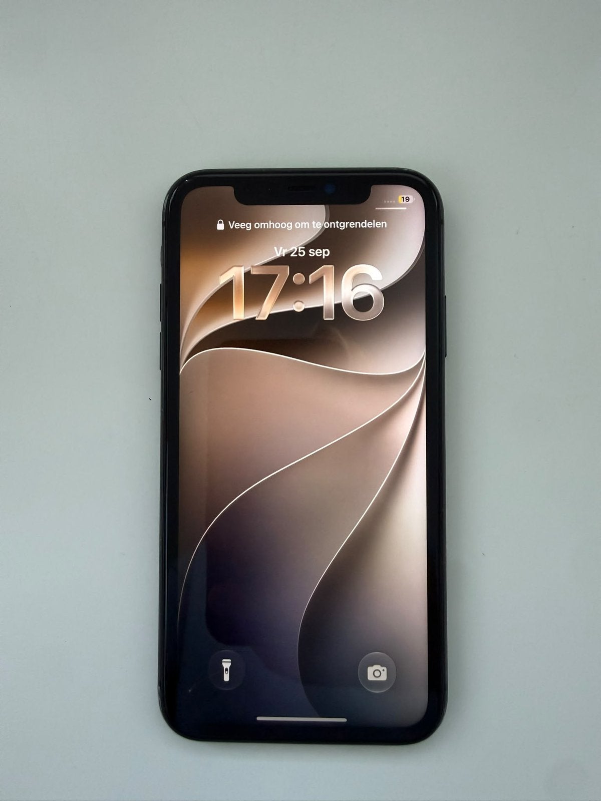 Foto 2 van Iphone 11 128 GB