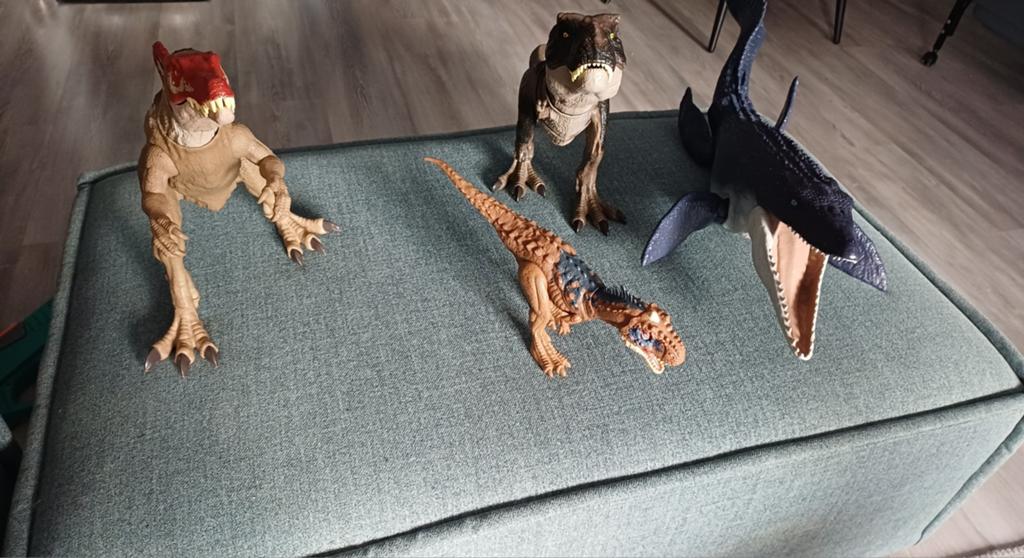 Set van 4 Dinosauriers Jurassic world, Ophalen of Verzenden