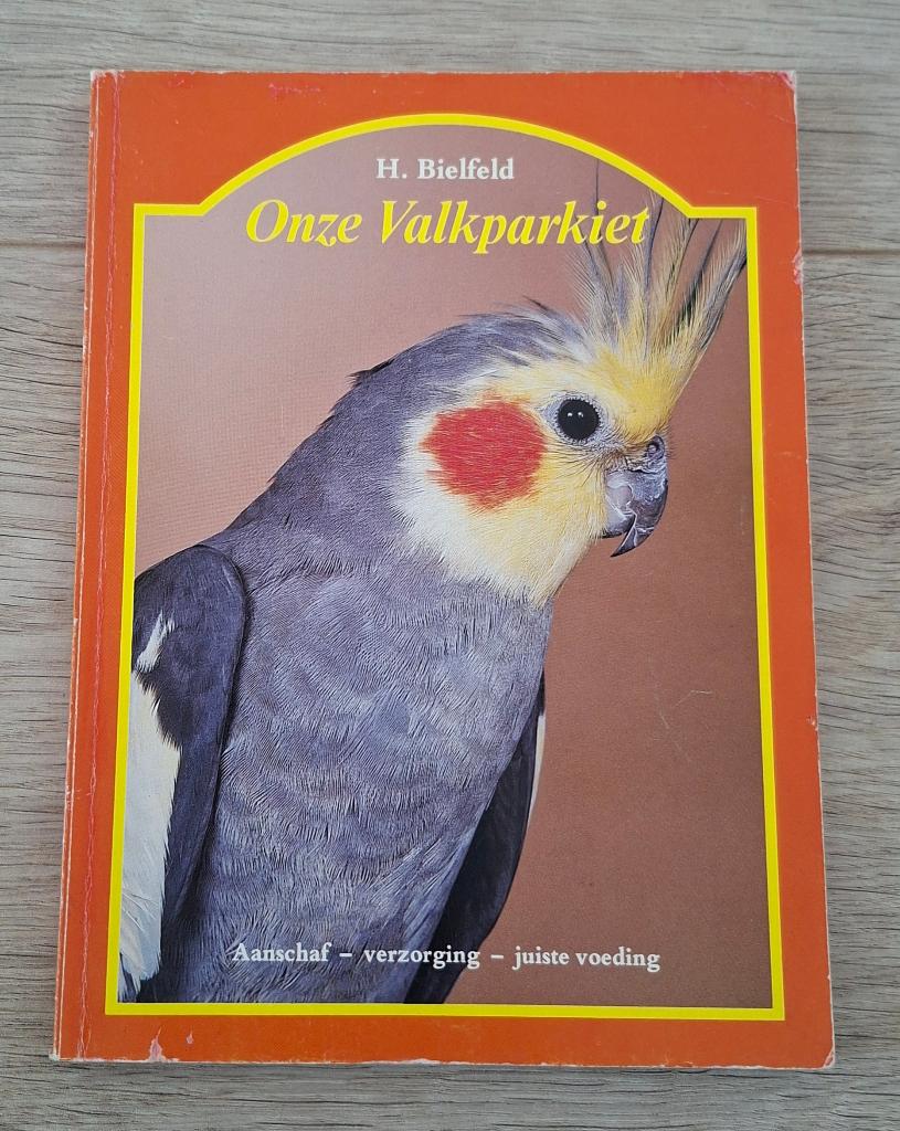 H. Bielfeld - Onze valkparkiet, Boeken, Ophalen of Verzenden, Gelezen, Vogels