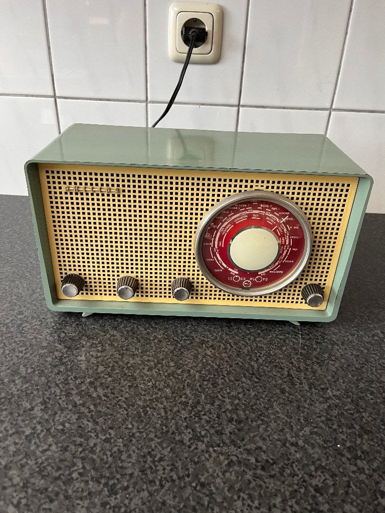 Vintage Philips B2X80U / 03 antieke radio . Werkt nog ., Antiek en Kunst, Ophalen of Verzenden