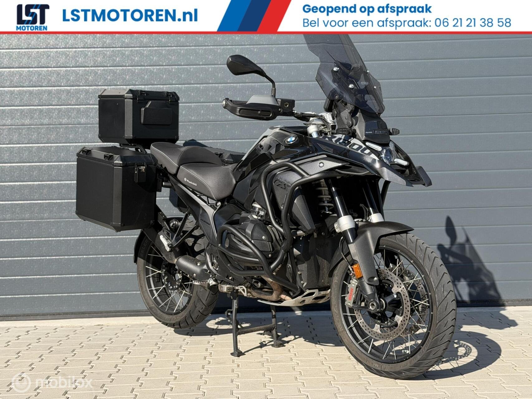 BMW R 1300 GS 2024 16134 KM, Koffers, black on black., 80788 München, Germany, Bayerische Motoren Werke Aktiengesellschaft, Toermotor