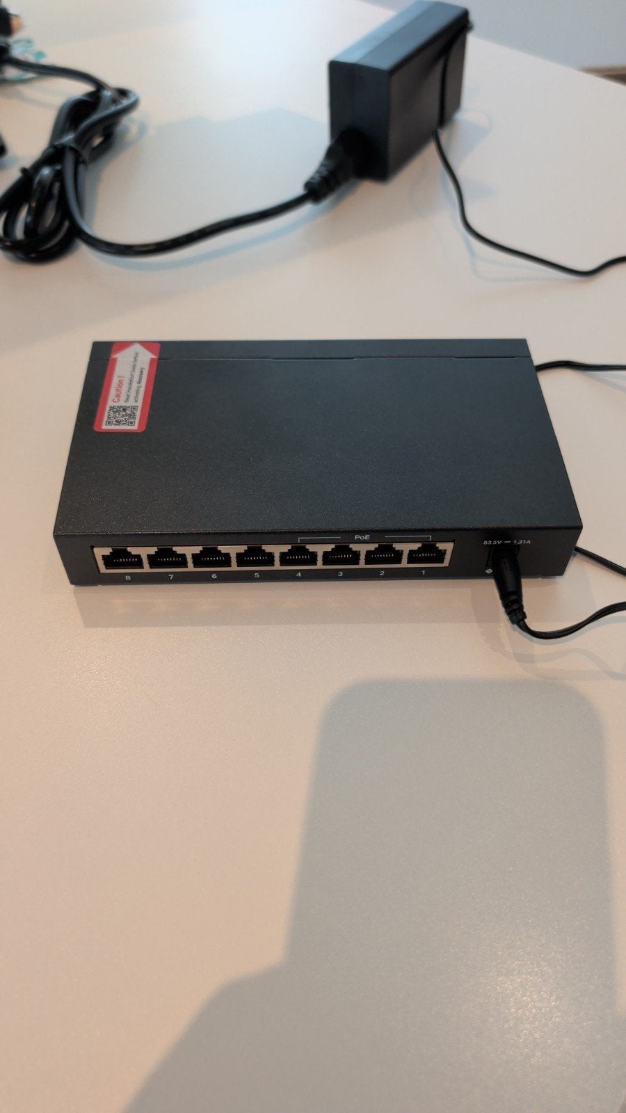 TP-Link TL-SF1008P 8-Poort Desktop Switch met 4-Poort PoE+, Ophalen of Verzenden, Gebruikt