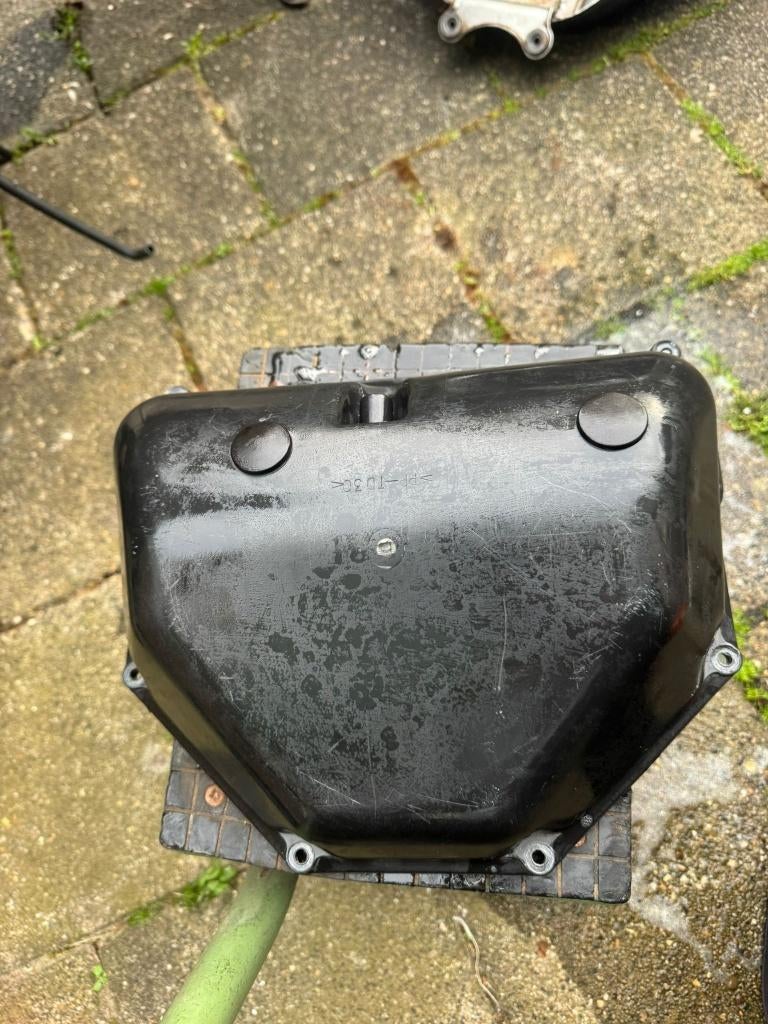 Kawasaki ZX-6R luchtfilterhuis / airbox (2000–2002), Ophalen, Gebruikt
