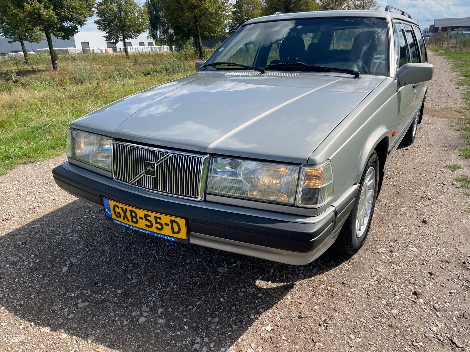 Volvo 1996 Grijs, Auto's, Automaat, 4 cilinders, Stoelverwarming, Stationwagon