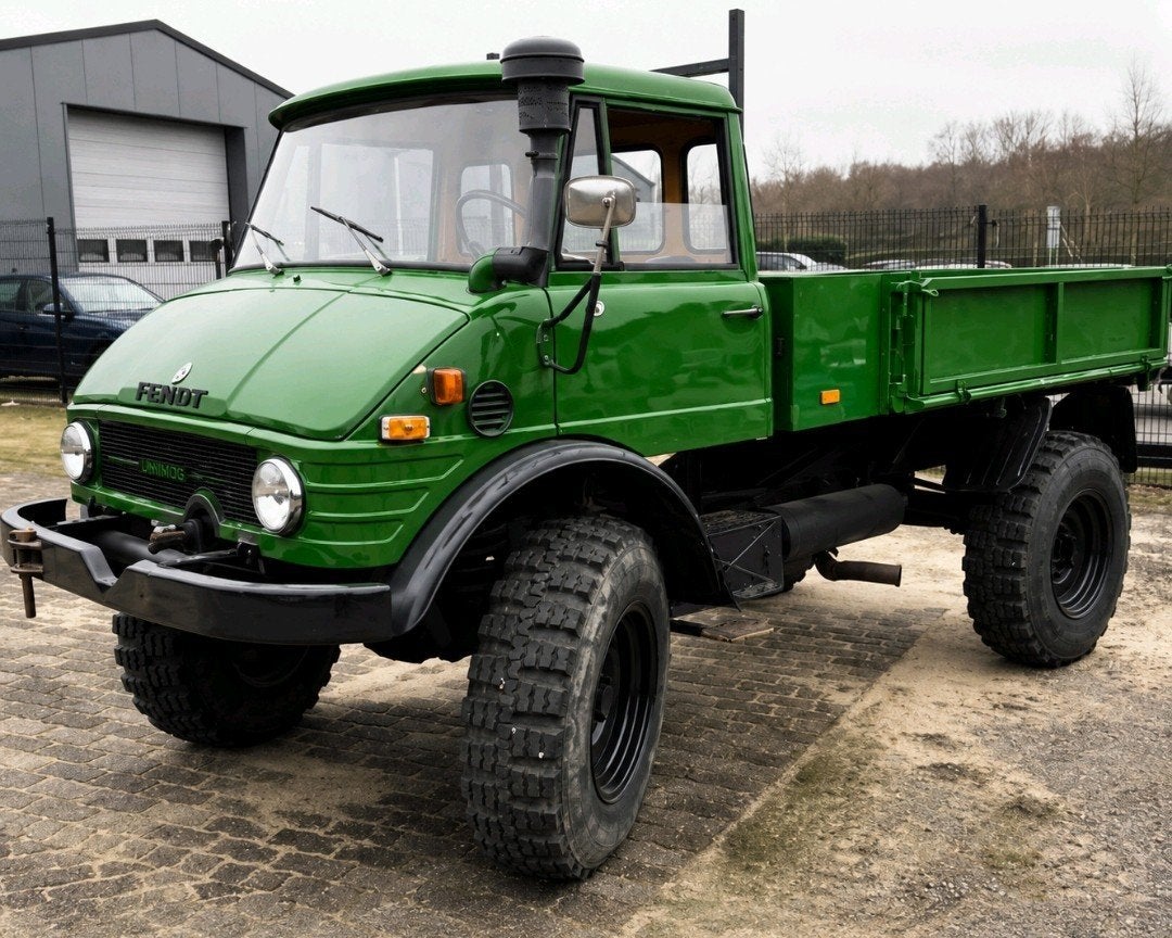 Mooie Unimog 416 van 1974. Word opnieuw gespoten en bekleed, Zakelijke goederen, Agrarisch | Onderdelen | Banden, Velgen en Assen