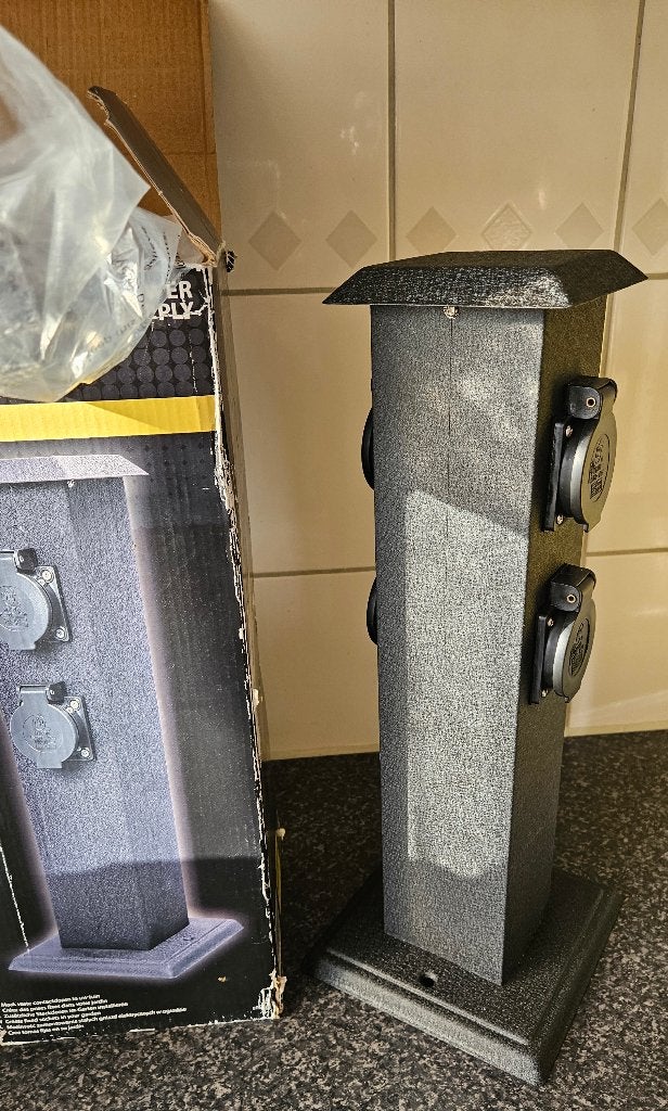 Buiten stopcontact terraszuil met 4 wandcontactdozen, Kunststof, Minder dan 50 watt, Overige typen, Nieuw
