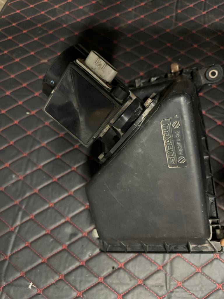 Subaru Legacy turbo luchtfilterhuis incl oem JECS MAF, Ophalen of Verzenden, Gebruikt, Subaru