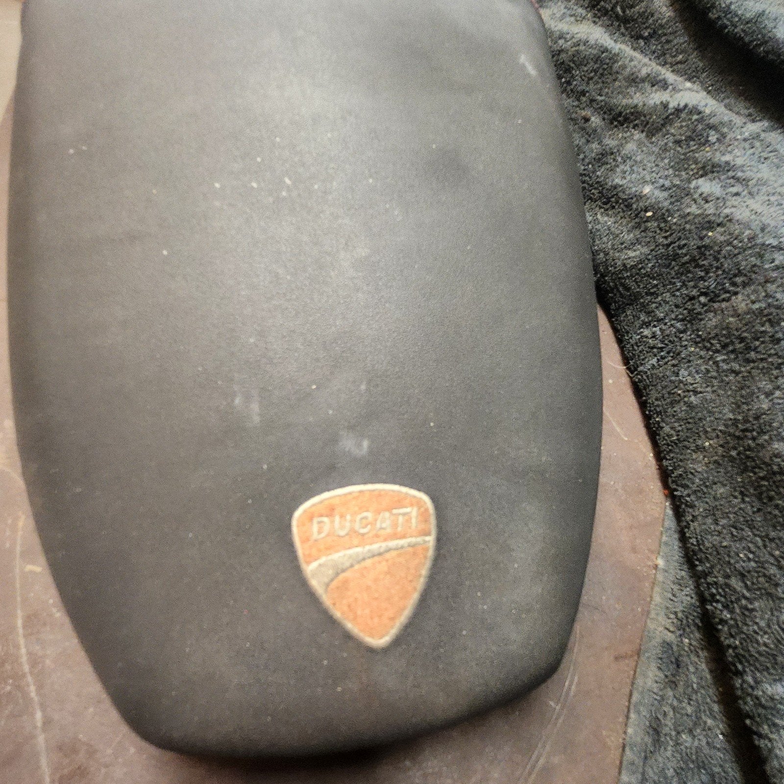 Ducati Monster zadel 1995, Ophalen, Gebruikt