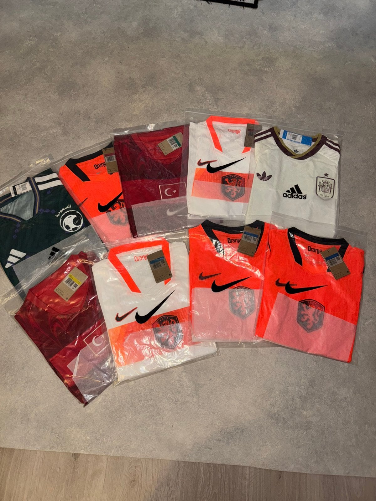 OP=OP laatste voorraad WK shirts, Sport en Fitness, Voetbal, Maat XL, Verzenden, Zo goed als nieuw, Shirt