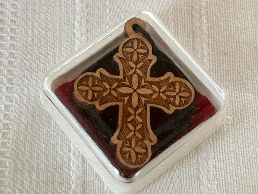 Orthodox Christelijk Byzantijns kruis, hout, nieuw in doosje, Ophalen of Verzenden, Nieuw, Sieraad, Overige religies