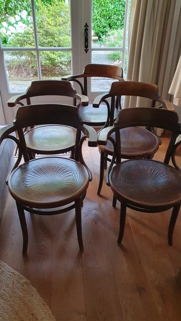 Thonet eetkamerstoel 125 euro!!! voor 6 stuks, Huis en Inrichting, Stoelen, Ophalen, Gebruikt, Bruin, Thonet