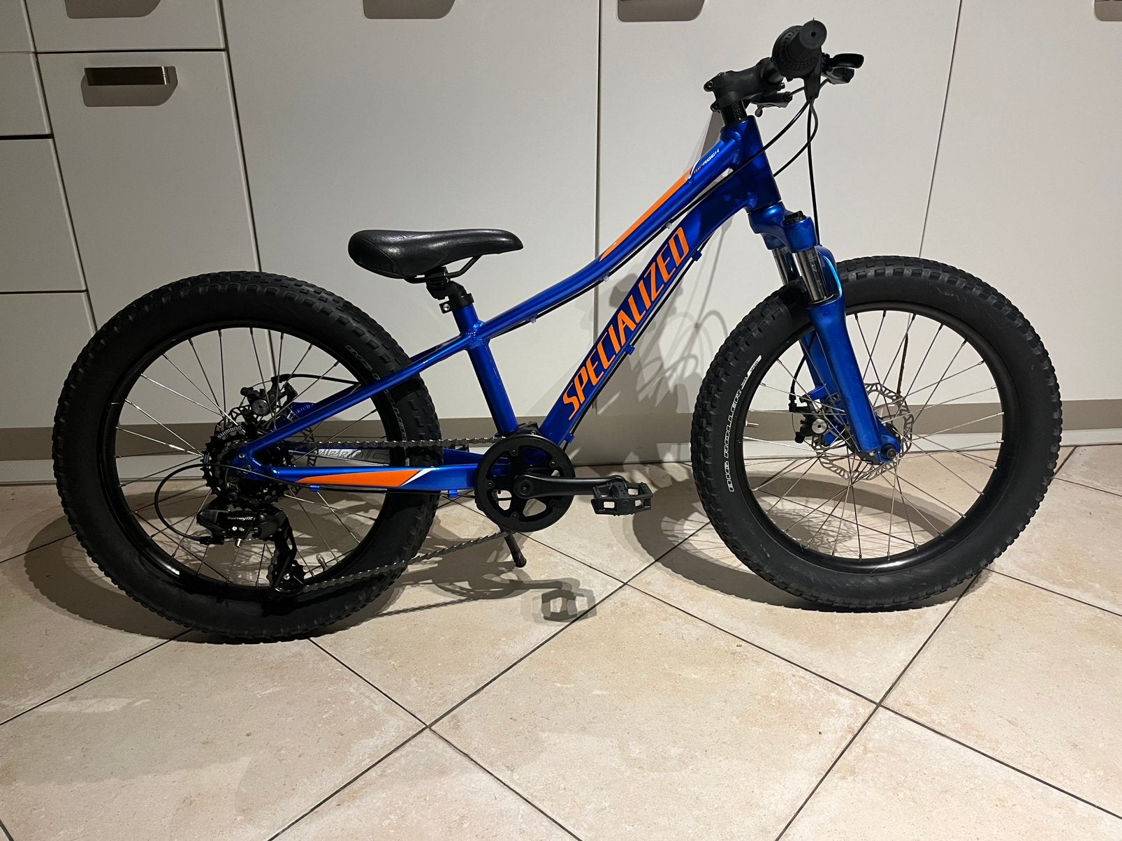 Specialized Riprock 20inch Kinder Mountainbike, Ophalen, Versnellingen, Zo goed als nieuw, Schijfrem
