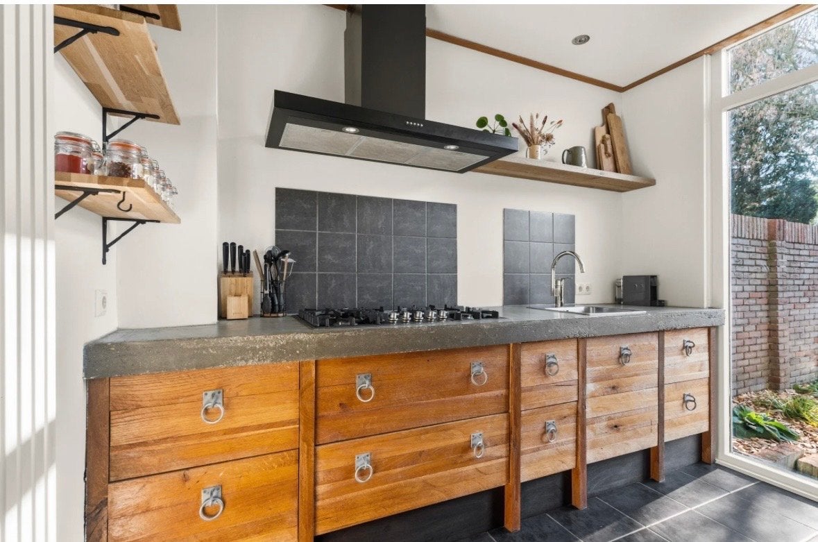 keuken met houten kasten, Ophalen, Gebruikt, Overige materialen, Bruin
