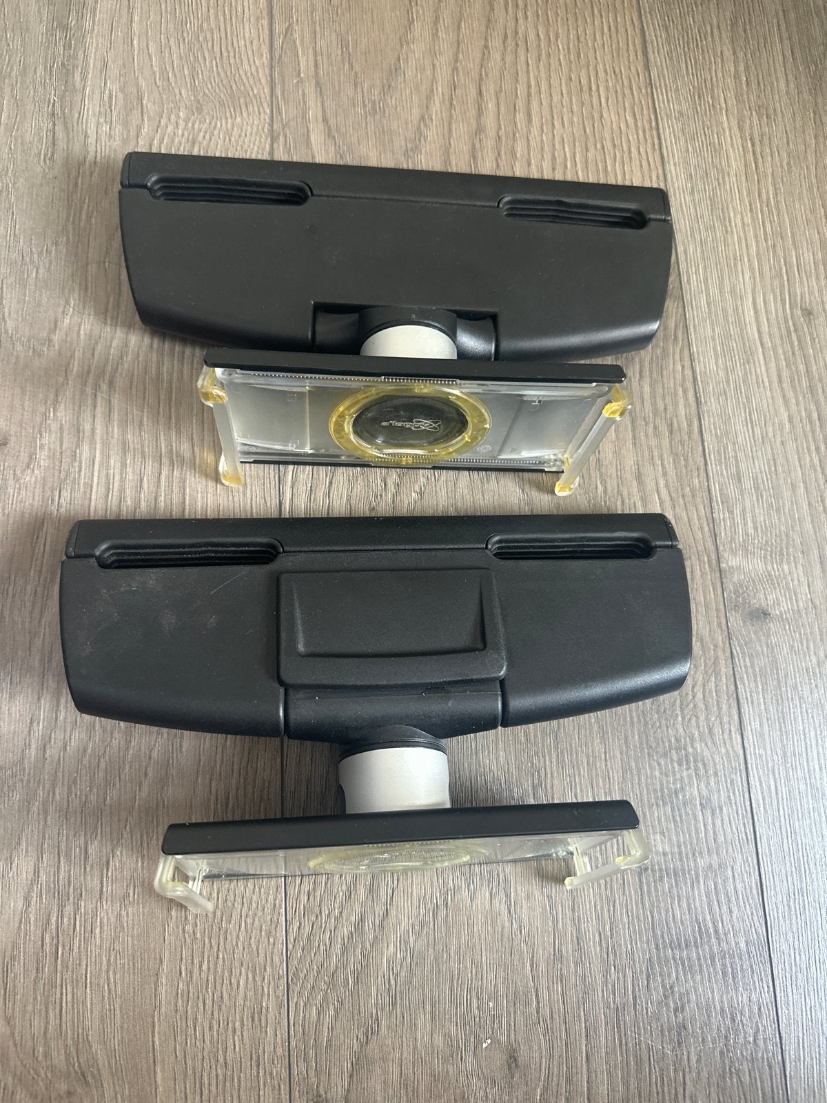 Vogels TMS 1020 tablet auto hoofdsteun steunen., Ophalen of Verzenden, Gebruikt