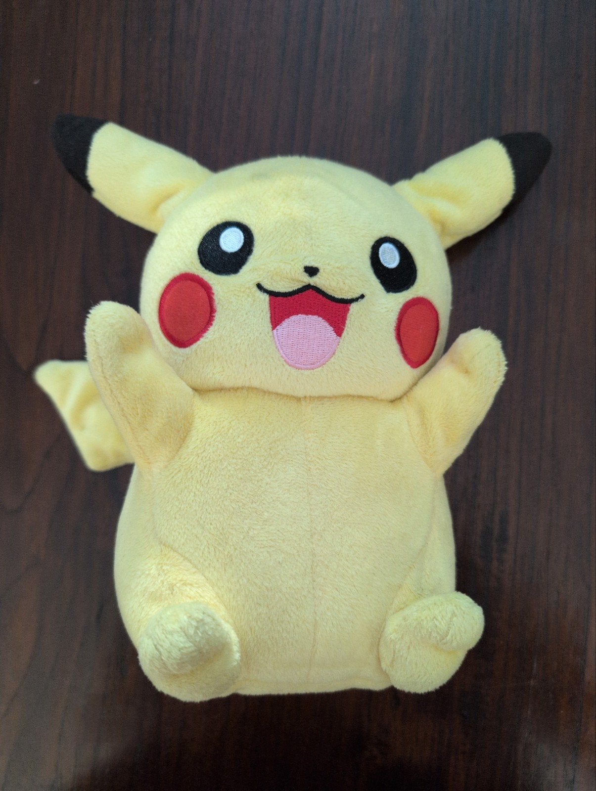 Pikachu Knuffel met Geluid - Zo goed als nieuw, Ophalen of Verzenden