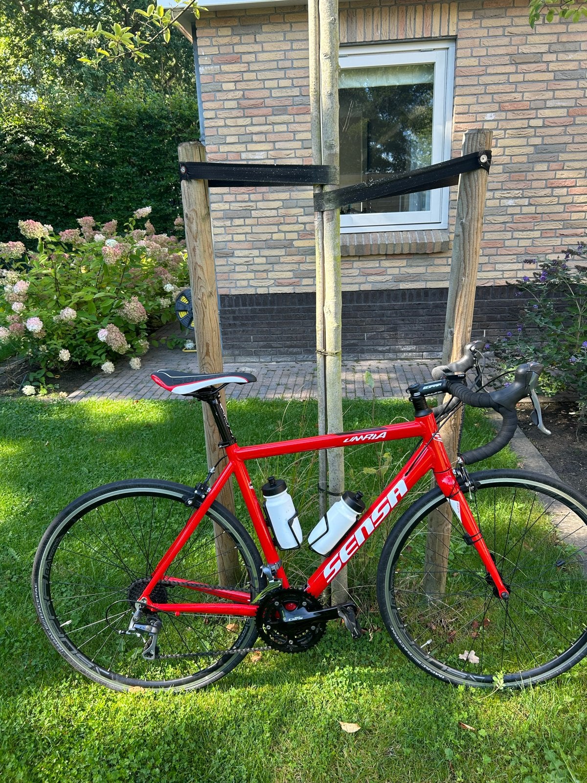 Sensa umbria wielrenfiets, 53cm, inclusief schoenen en helm, Fietsen en Brommers, 28 inch, Aluminium, Zo goed als nieuw, Meer dan 20 versnellingen