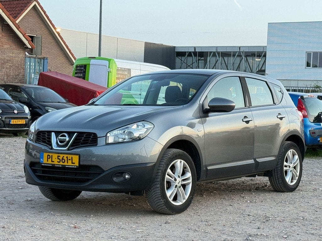 Nissan Qashqai 1.5 dCi Acenta/6 BAK/ NAVI, Voorwielaandrijving, Euro 5, Gebruikt, 1295 kg