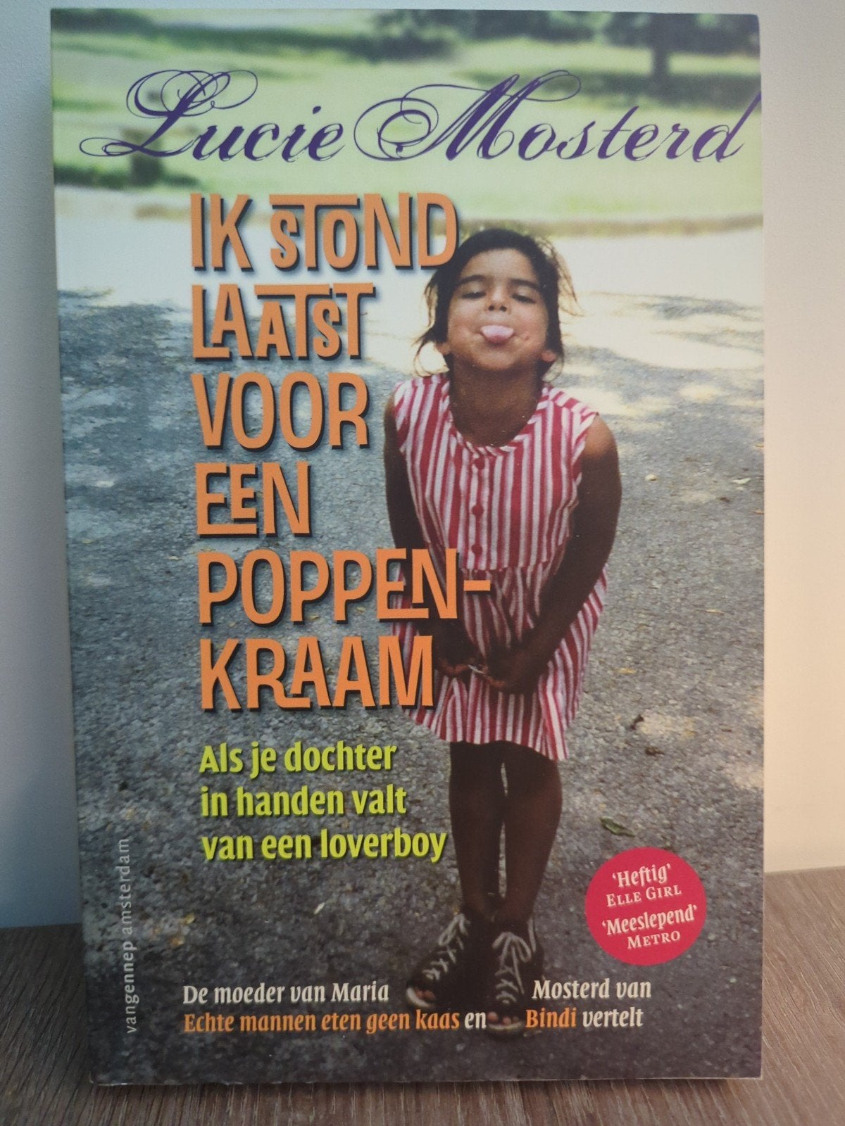 Ik stond laatst voor een poppenkraam - Lucie Mosterd, Boeken, Ophalen of Verzenden, Gelezen, Lucie Mosterd, Nederland