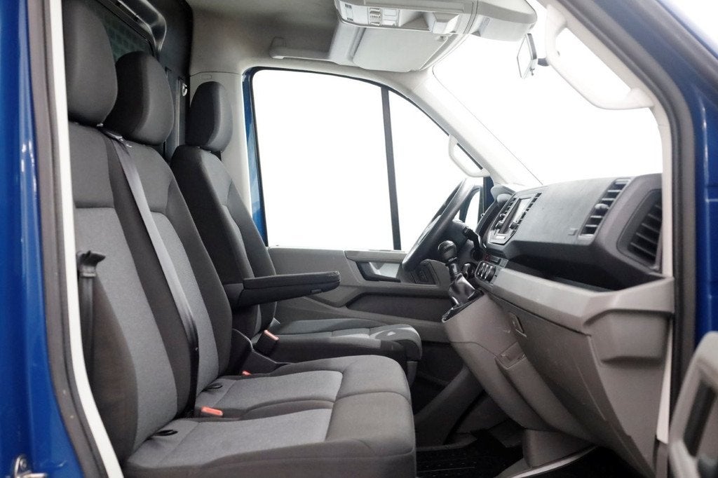 Volkswagen Crafter 35 2.0 TDI 177pk RWD L3H2 (L2H1) Airco/Na, 13 km/l, Achterwielaandrijving, Gebruikt, Euro 6