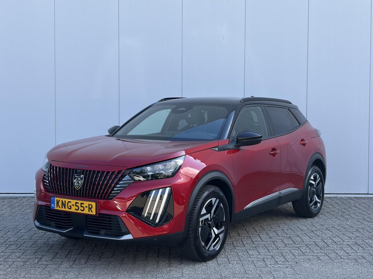 Peugeot 2008 1.2 Hybrid 145 GT | Navigatie | Camera | CarPla, Auto's, Automaat, Gebruikt, 1199 cc, Bedrijf