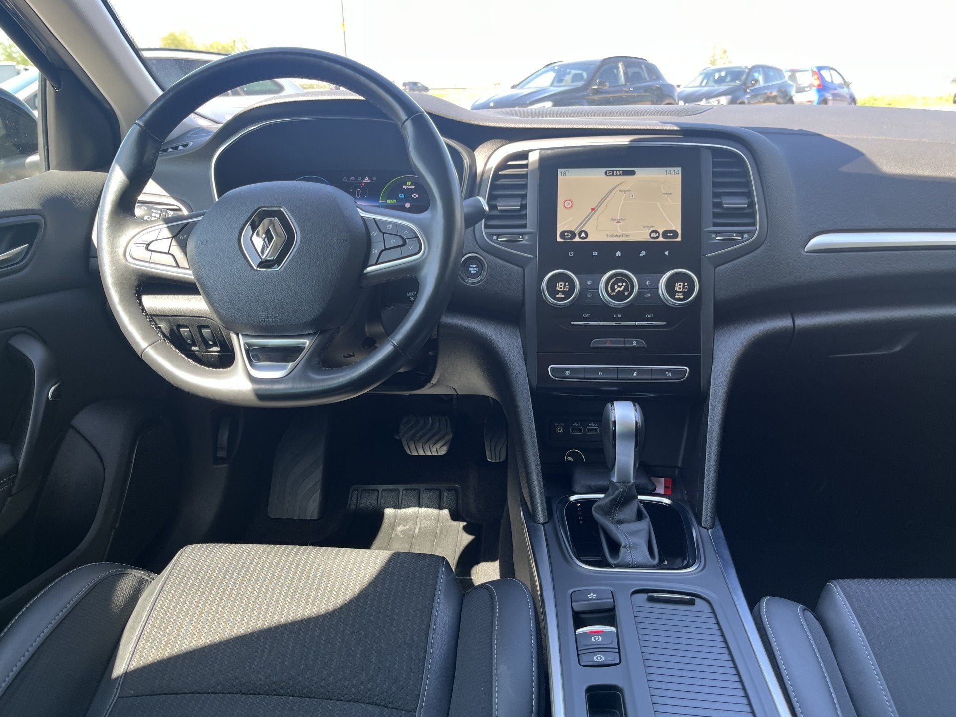 Renault Mégane Estate 1.6 E-Tech Plug-In Hybrid 160PK Inten, 77 km/l, Gebruikt, 4 cilinders, 160 pk