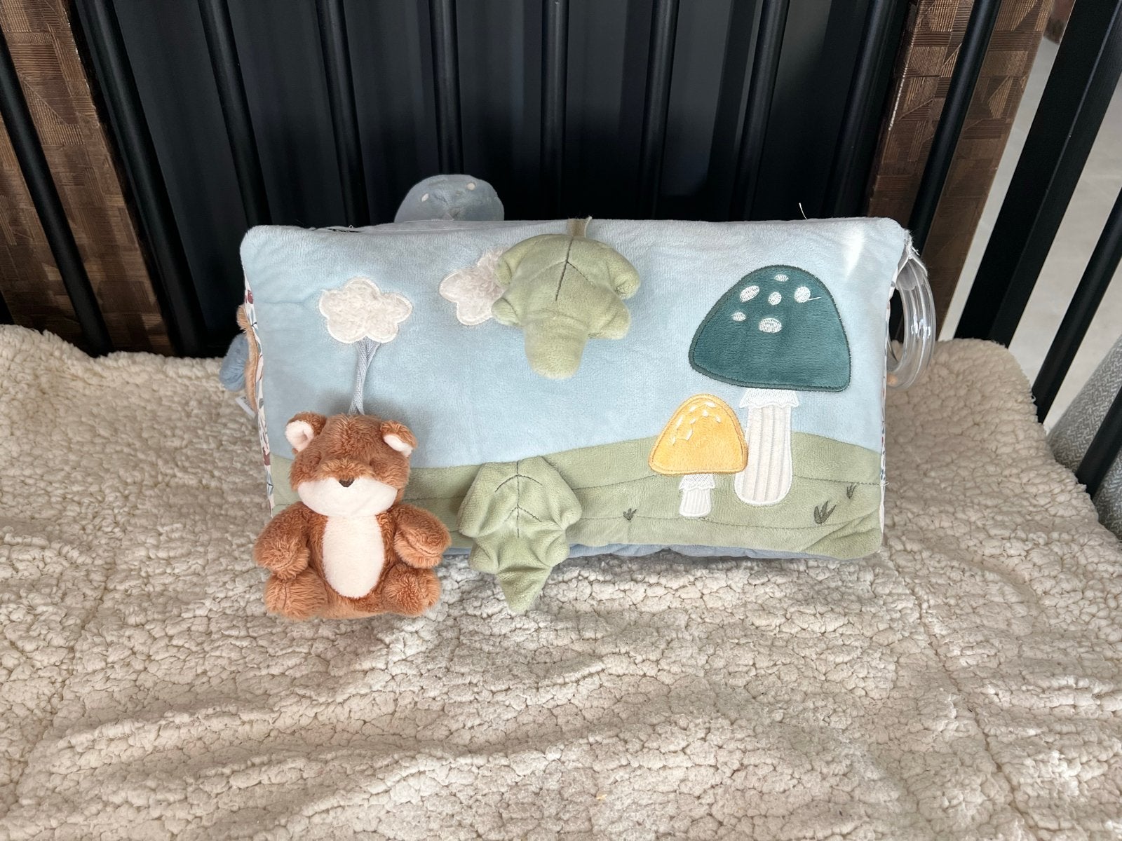 Little Dutch activiteiten driehoek - tummy time, Kinderen en Baby's, Speelgoed | Babyspeelgoed, Ophalen, Zo goed als nieuw, Speelkleed