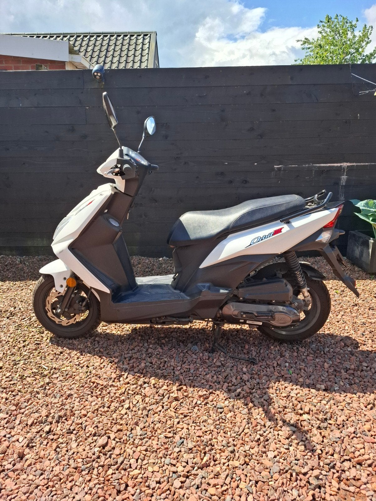 Witte Sym Orbit 3 Scooter - Goed Onderhouden, Fietsen en Brommers, Scooters | SYM, Ophalen, Gebruikt, Maximaal 45 km/u, Benzine