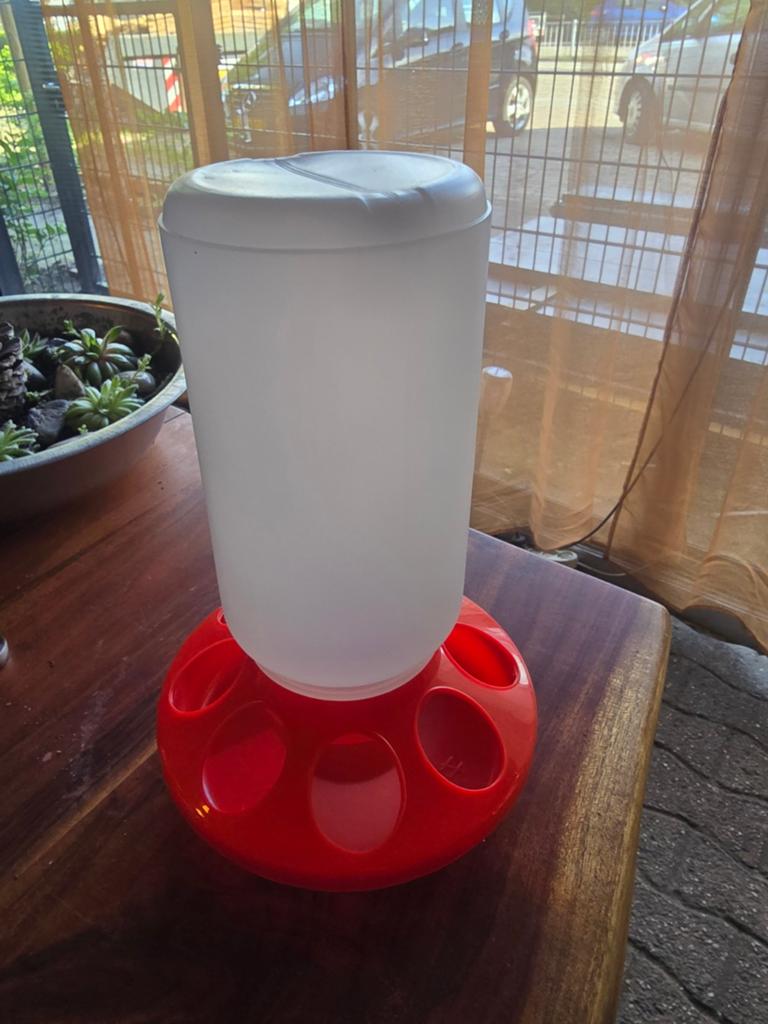 Voersilo en drinktorens verschillende soorten, Ophalen of Verzenden, Nieuw, Drinken en Voederen